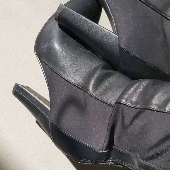 Over the knee boots EUC - Picture 5 of 11